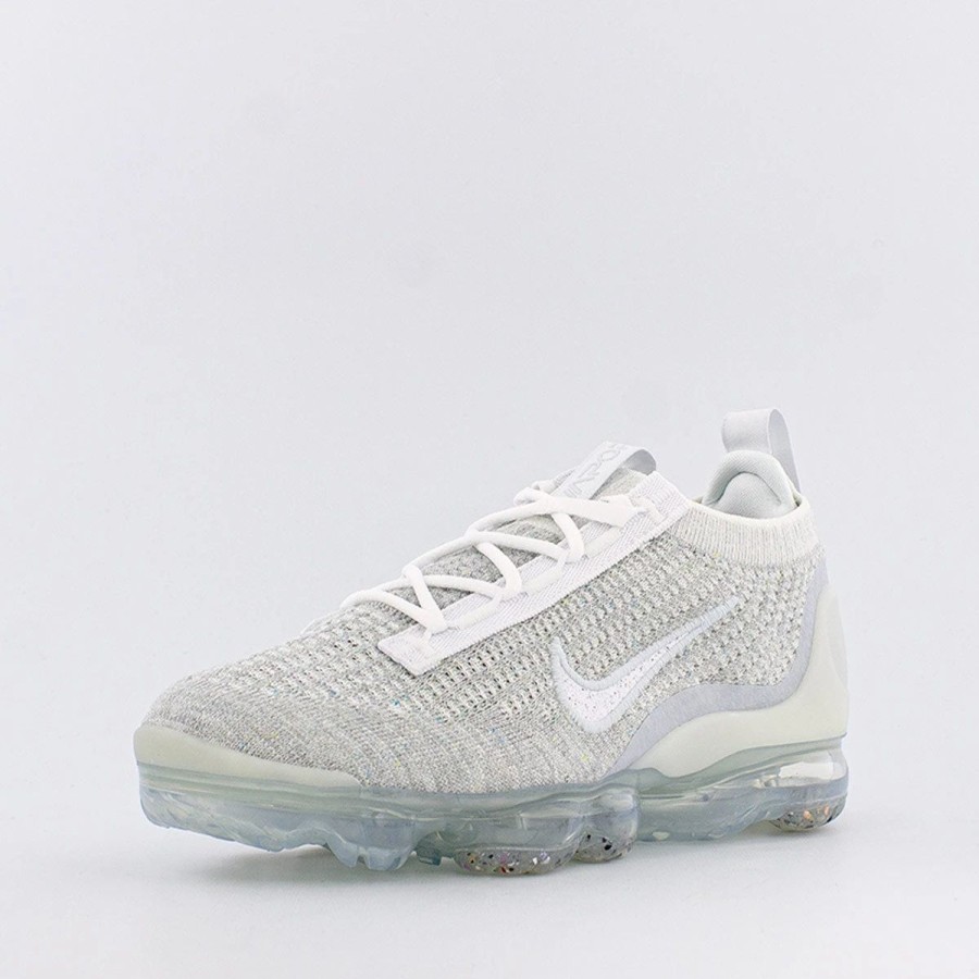 Sneakers | * Nike Air Vapormax 2021 Fk (W) White/Pure Platinum/Metallic Silver