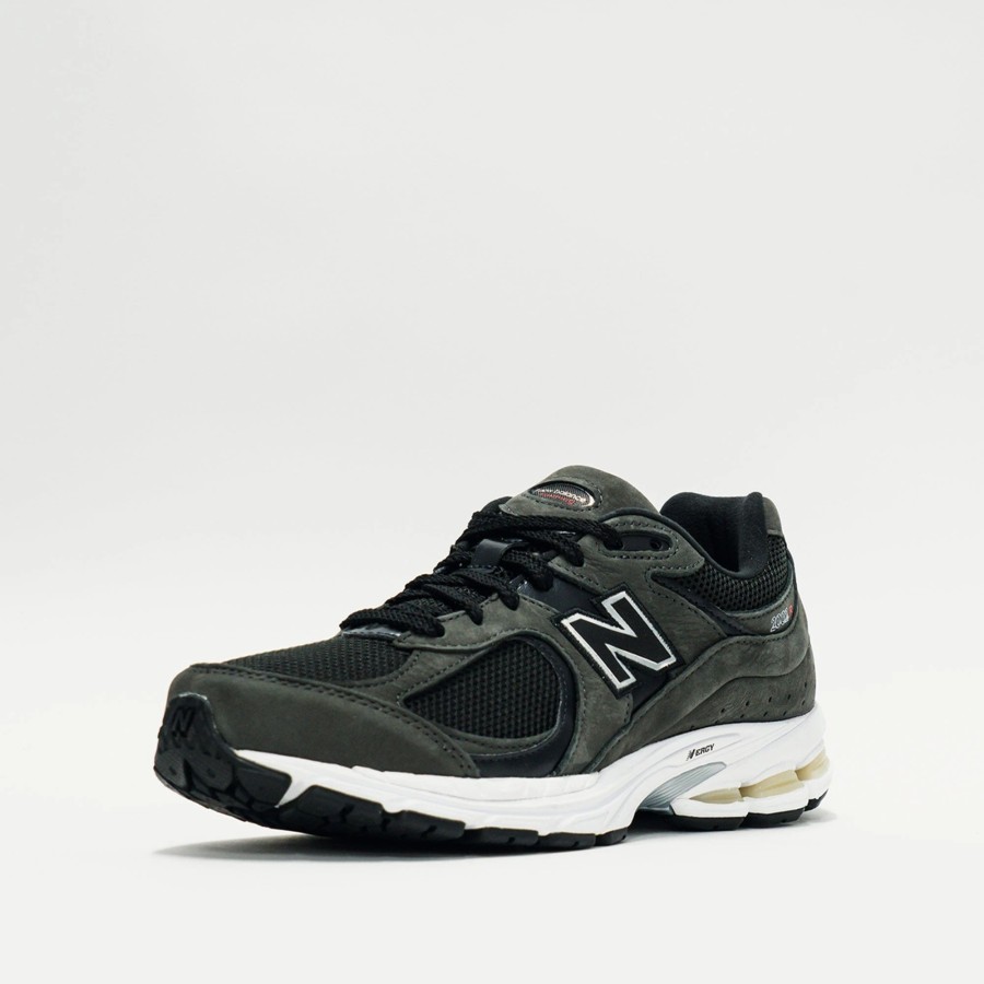 Sneakers | * New Balance 2002R Black/Grey