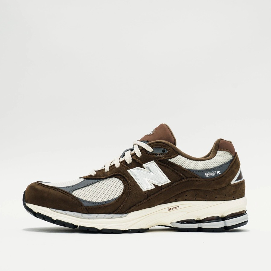 Sneakers | * New Balance 2002R Brown