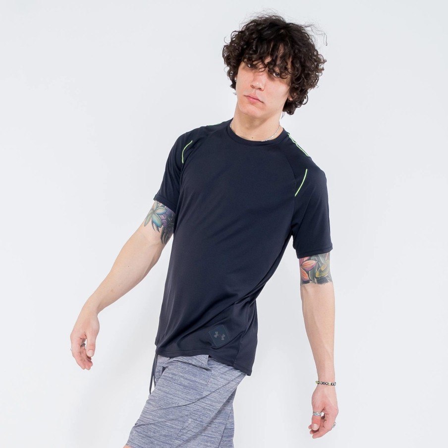 Tees | * Under Armour Terrain Tee Black