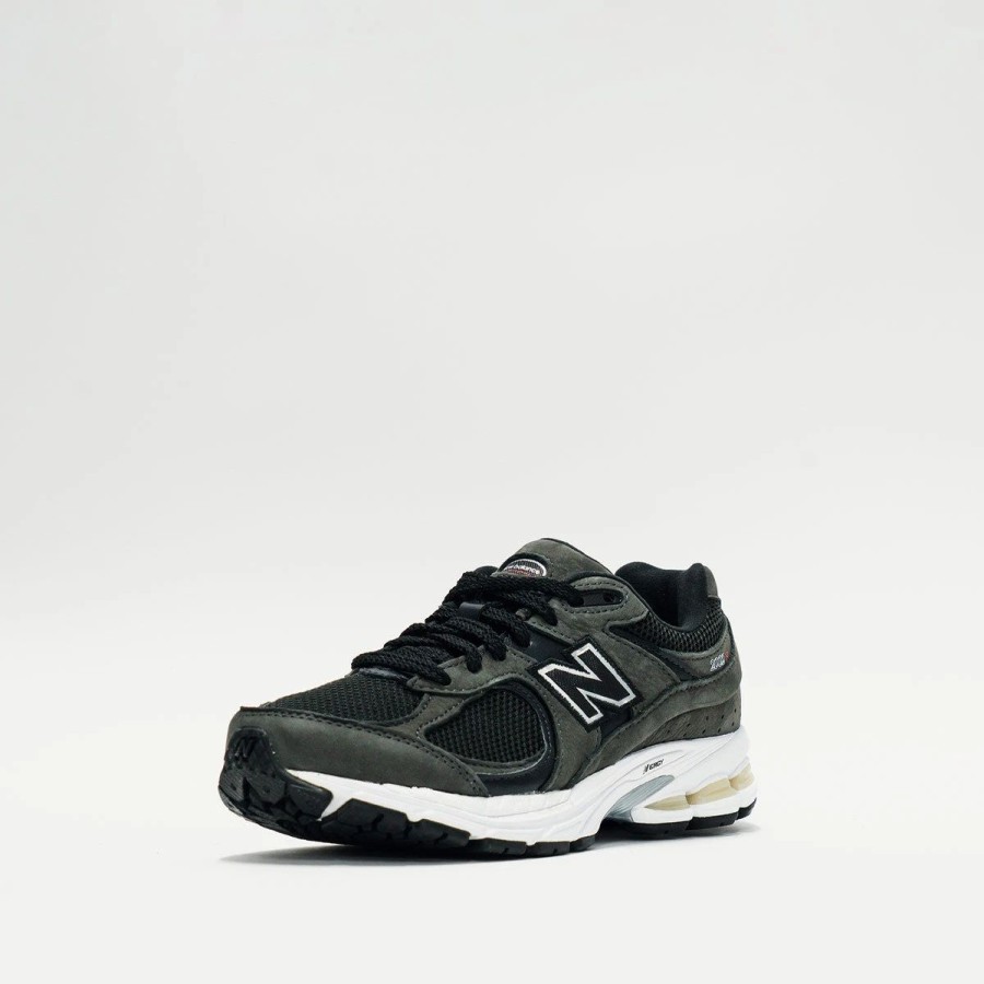 Big Kids | * New Balance 2002R (Big Kids) Black/Grey